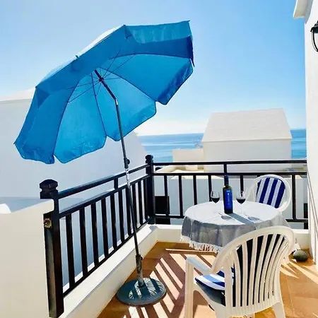 Casa „luga“ - Wohlfuehlen Direkt Am Und Pool Playa Honda (Lanzarote)