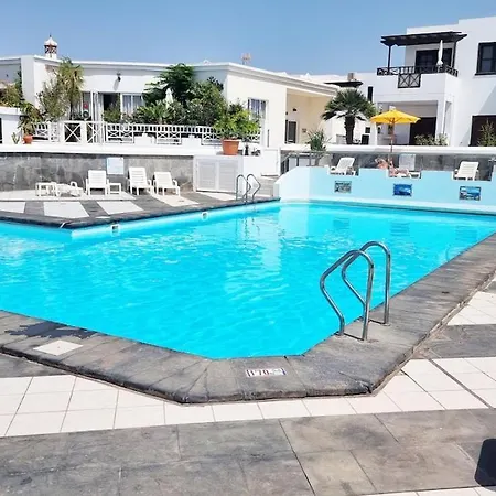 Casa „luga“ - Wohlfuehlen Direkt Am Und Pool Apartament Playa Honda (Lanzarote)